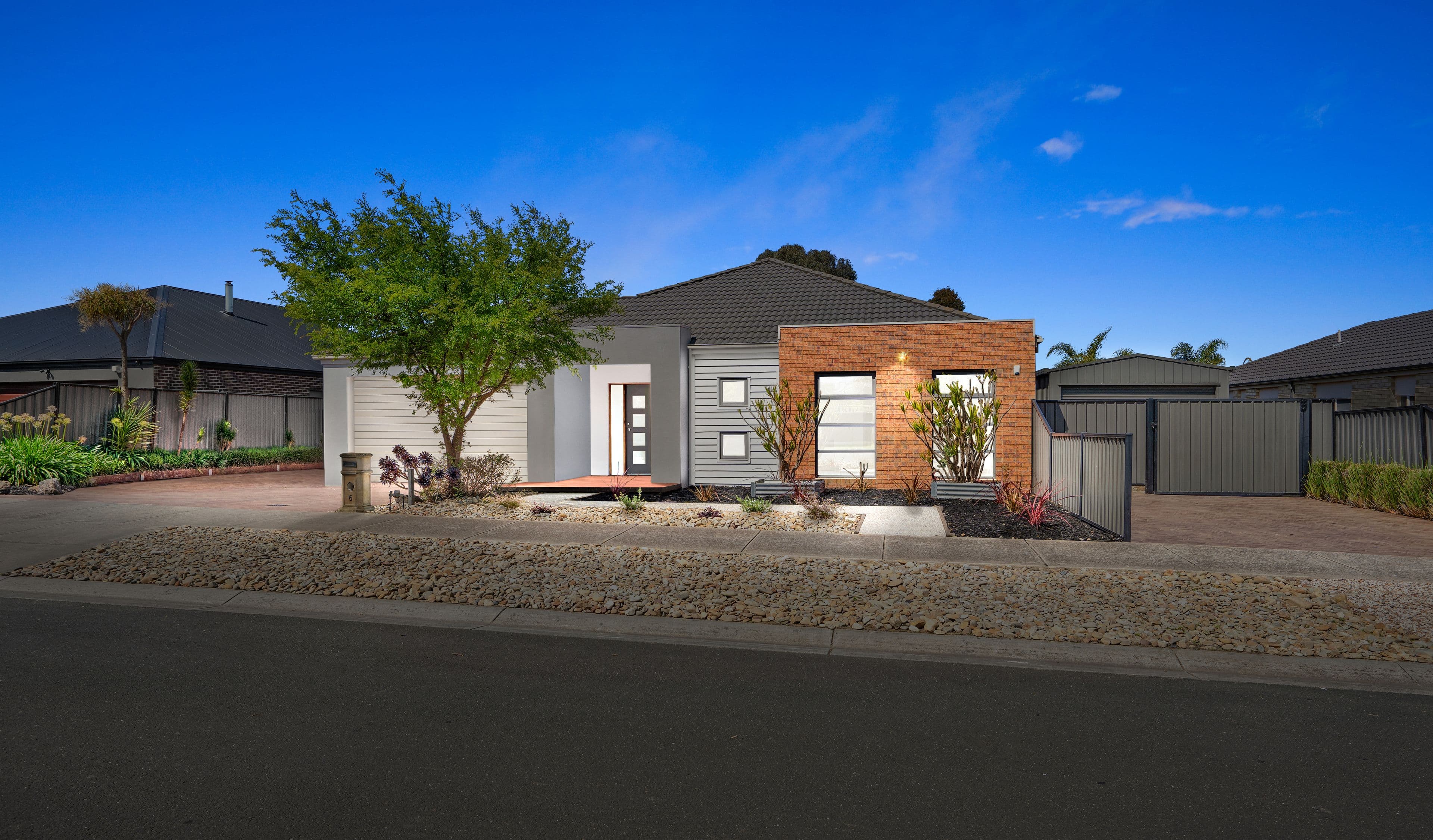 6 Atlas Street, Roxburgh Park VIC 3064, Roxburgh Park - Thumbnail 2