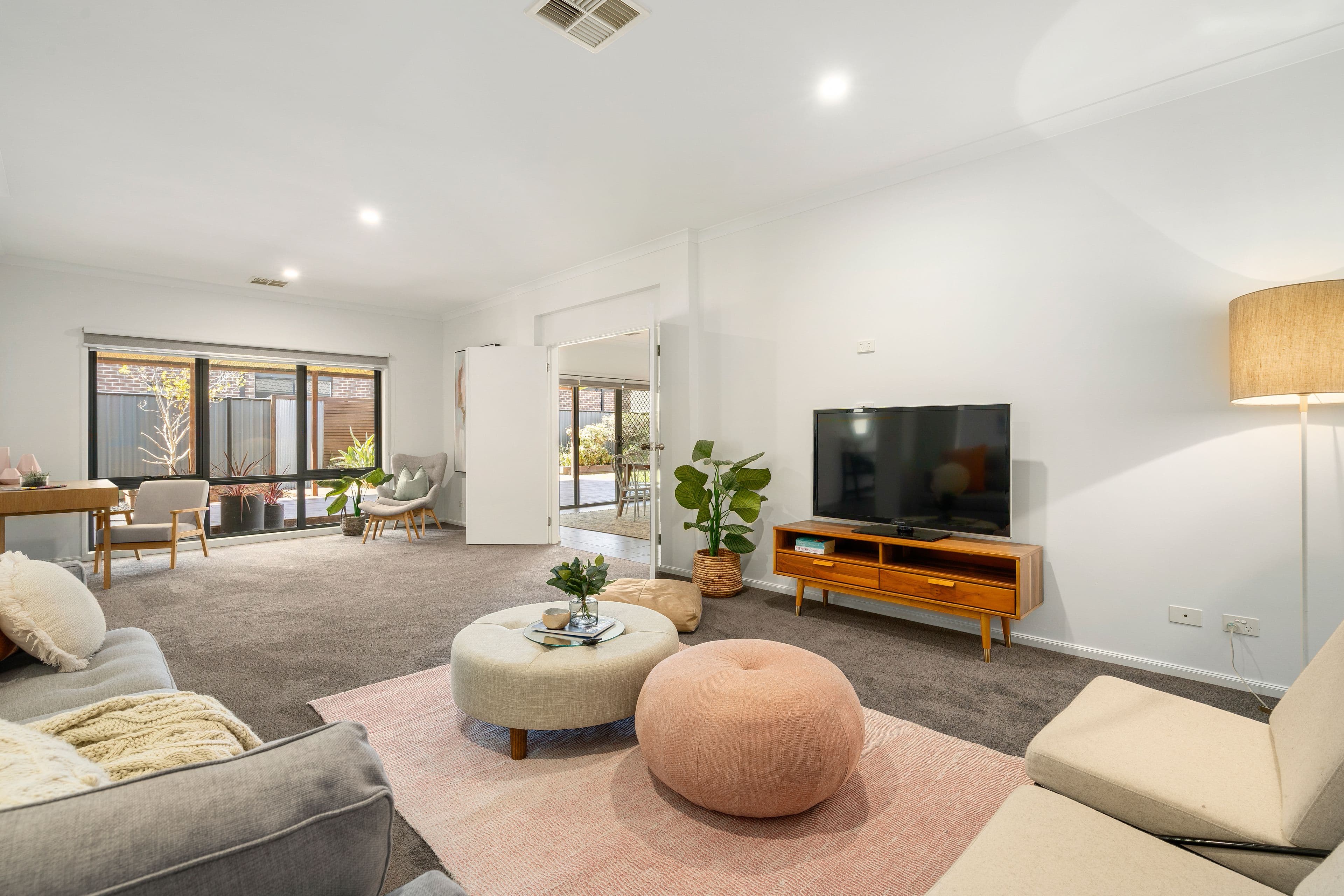 6 Atlas Street, Roxburgh Park VIC 3064, Roxburgh Park - Thumbnail 3