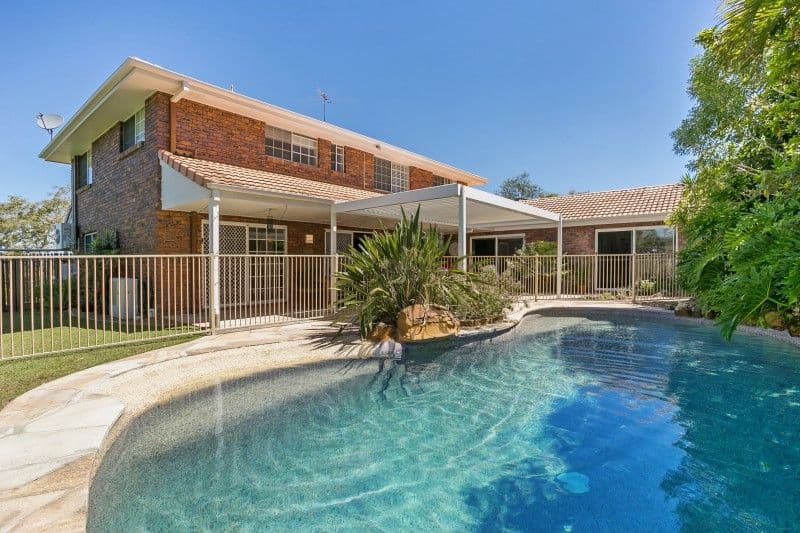 24 Broadmoor Street, Kenmore Hills QLD 4069, Kenmore Hills - Thumbnail 2