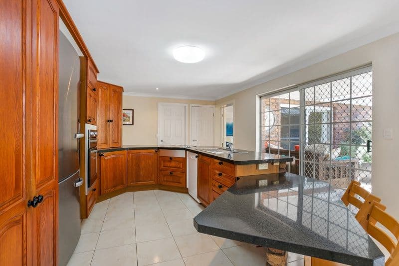 24 Broadmoor Street, Kenmore Hills QLD 4069, Kenmore Hills - Thumbnail 5