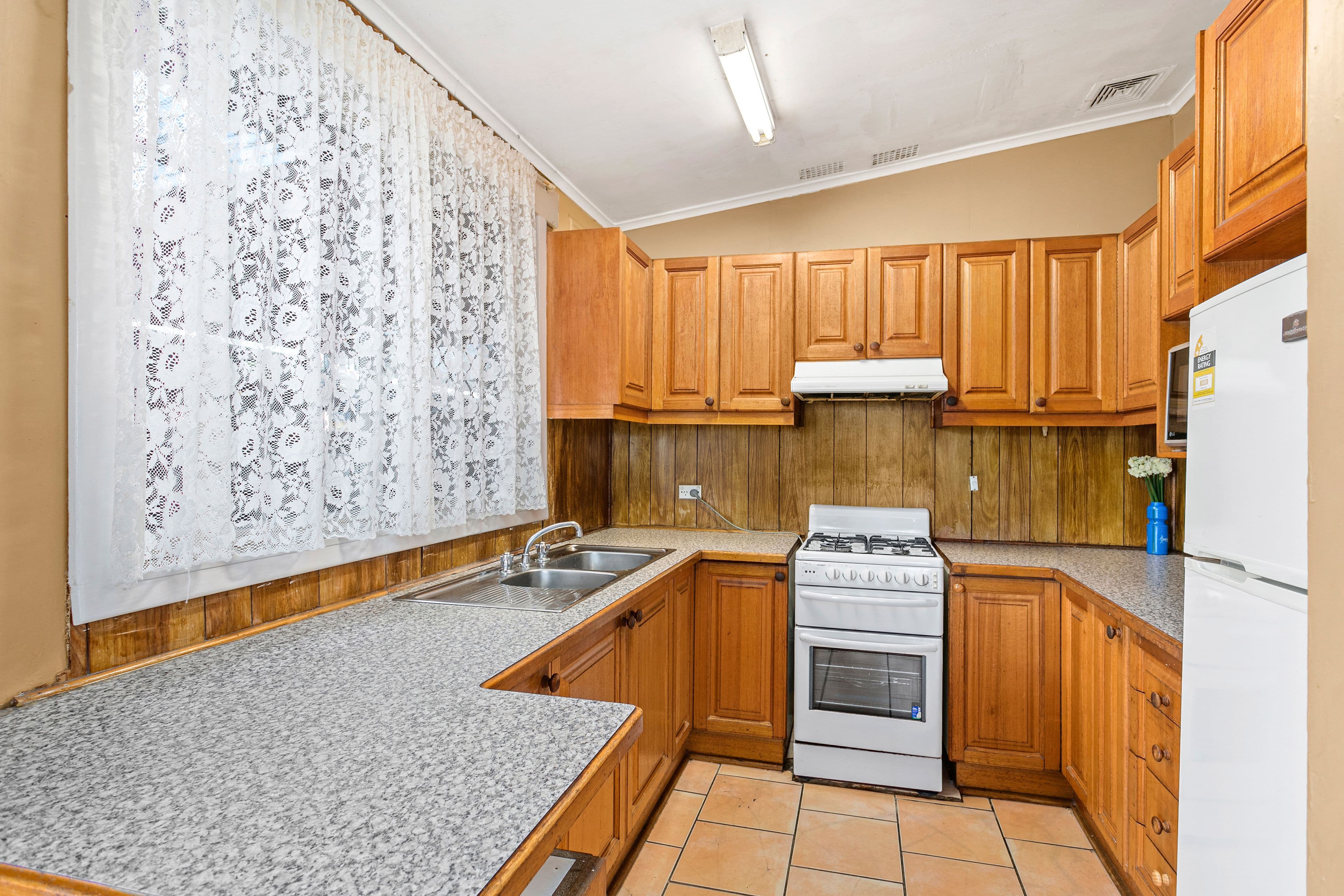1 Dennis Avenue, Mount Warrigal NSW 2528, Mount Warrigal - Thumbnail 2