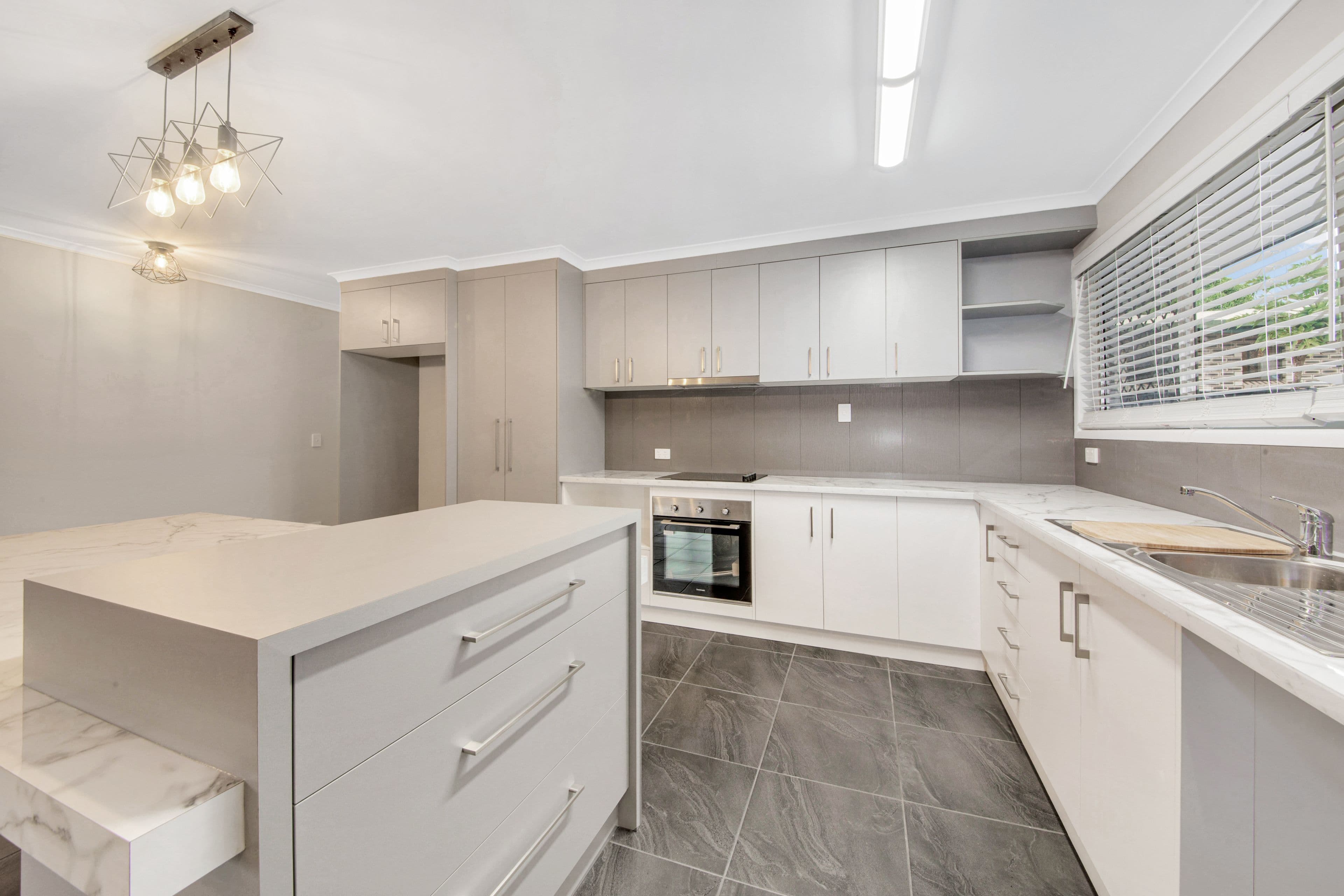 325 J Hickey Avenue, Clinton QLD 4680, Clinton - Thumbnail 7