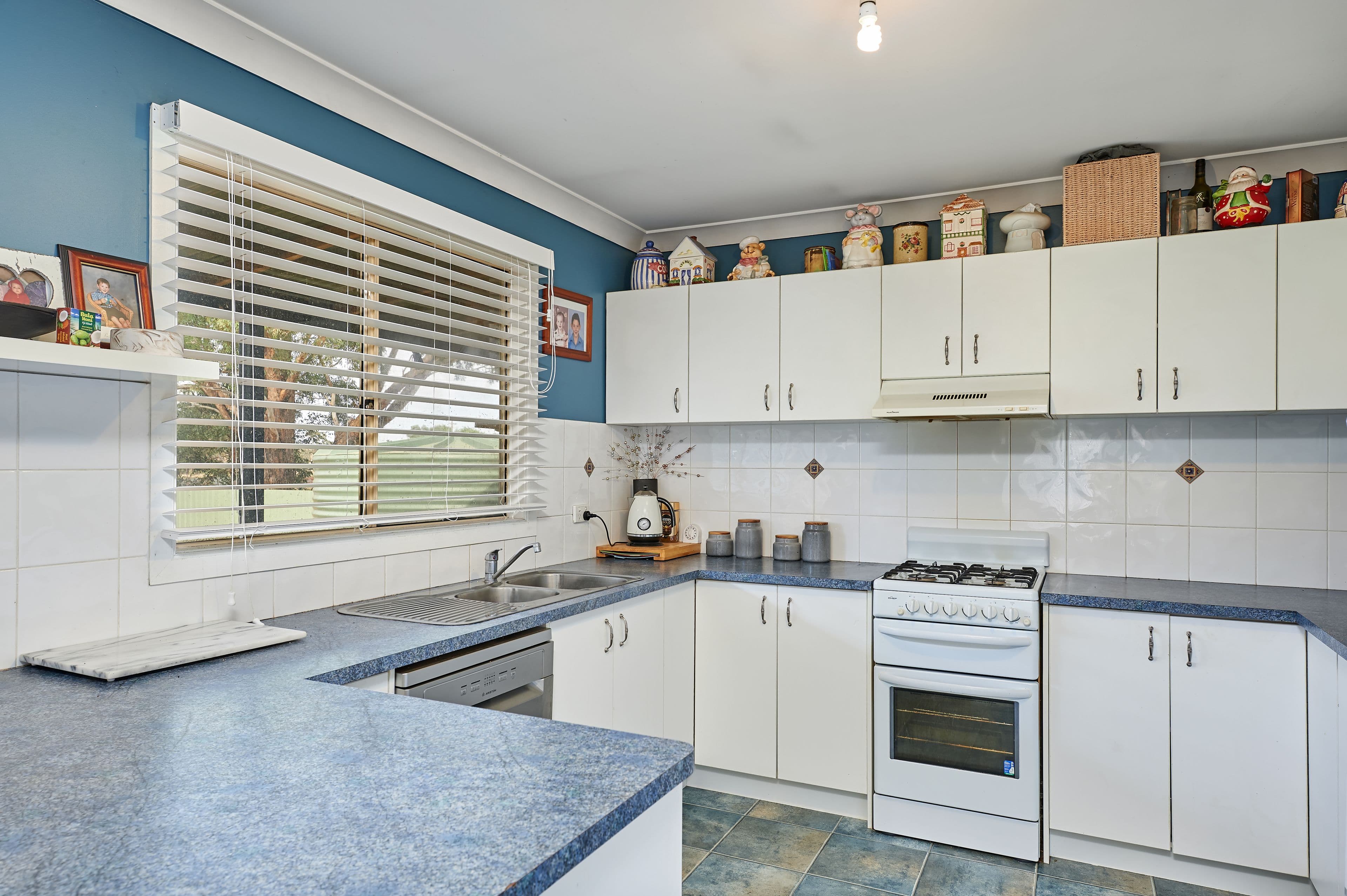 9 William Street, Old Junee - Thumbnail 2