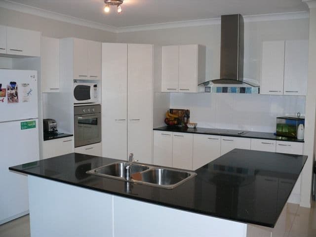 1 Yarama Court, UPPER COOMERA QLD 4209, Upper Coomera - Thumbnail 2