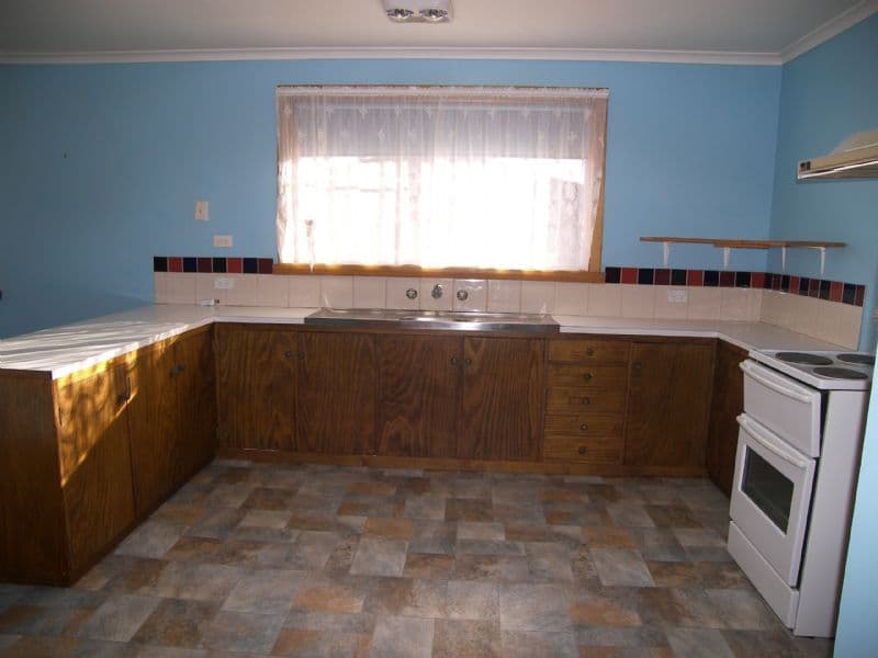 41 Bronzewing Avenue, NEWNHAM TAS 7248, Newnham - Thumbnail 2