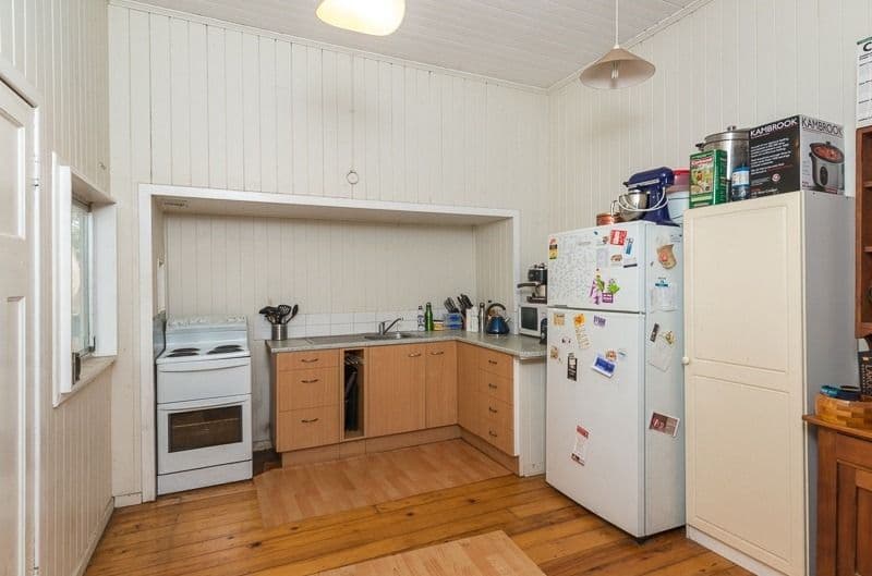 128 King Arthur Terrace, TENNYSON QLD 4105, Tennyson - Thumbnail 4