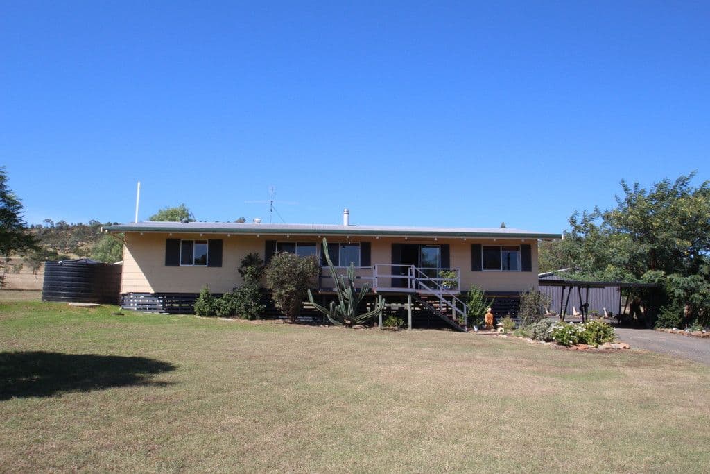 2 Glencoe Road, Kingsthorpe QLD 4400, Kingsthorpe - Image 1