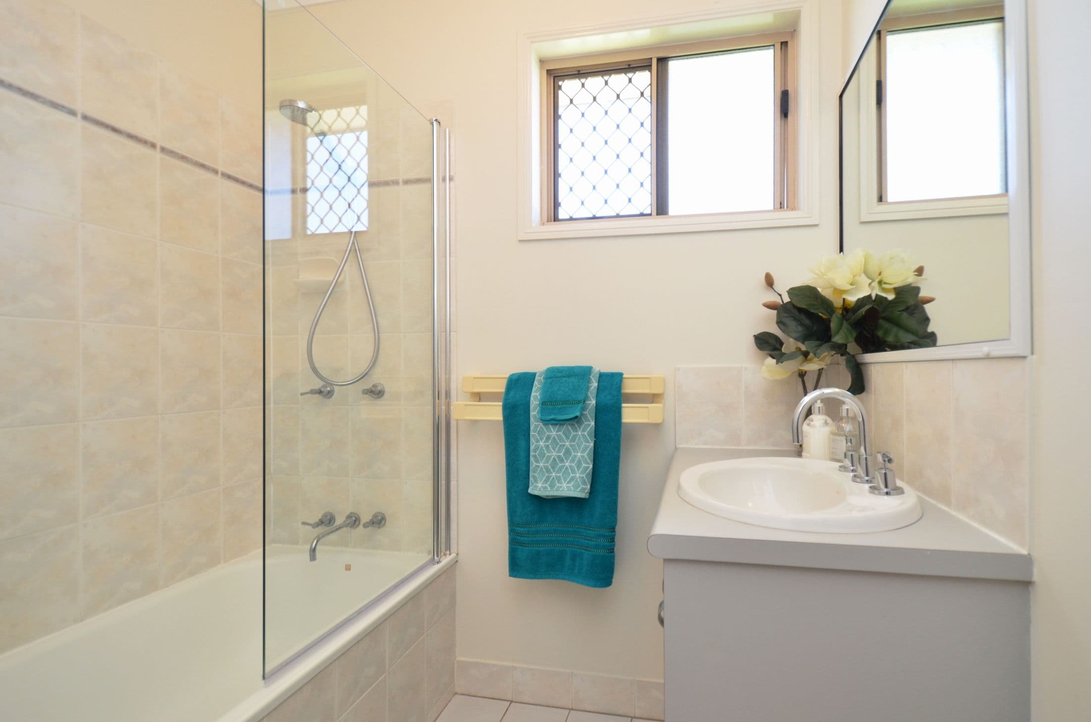 36 Kitchener Road, Pimlico QLD 4812, Pimlico - Thumbnail 4