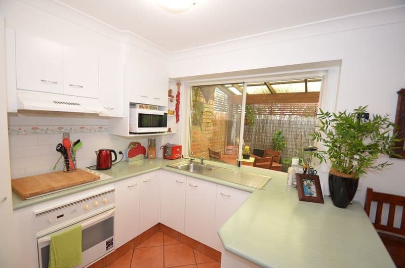 24 Bath Street, LABRADOR QLD 4215, Labrador - Thumbnail 7