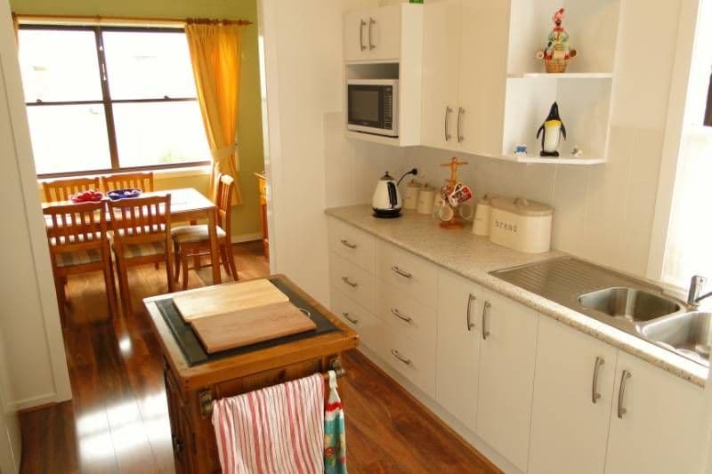 111 Malpas Street, GUYRA NSW 2365, Guyra - Thumbnail 2