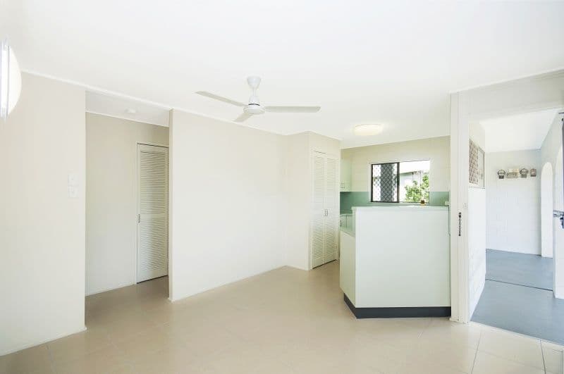 10 Chauncy Crescent, DOUGLAS QLD 4814, Douglas - Thumbnail 2