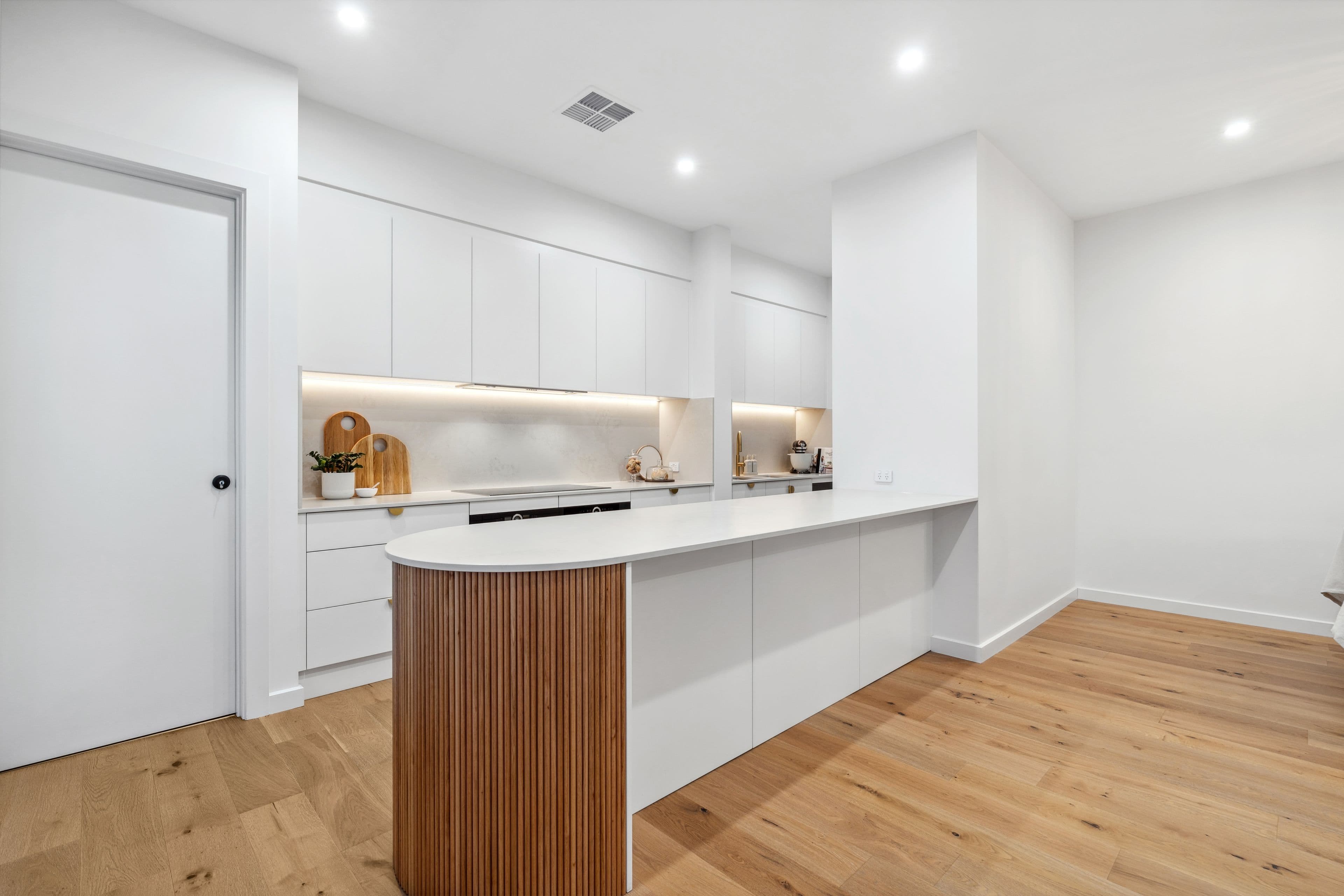 18 Wiltshire Drive, Lightsview SA 5085, Lightsview - Thumbnail 4