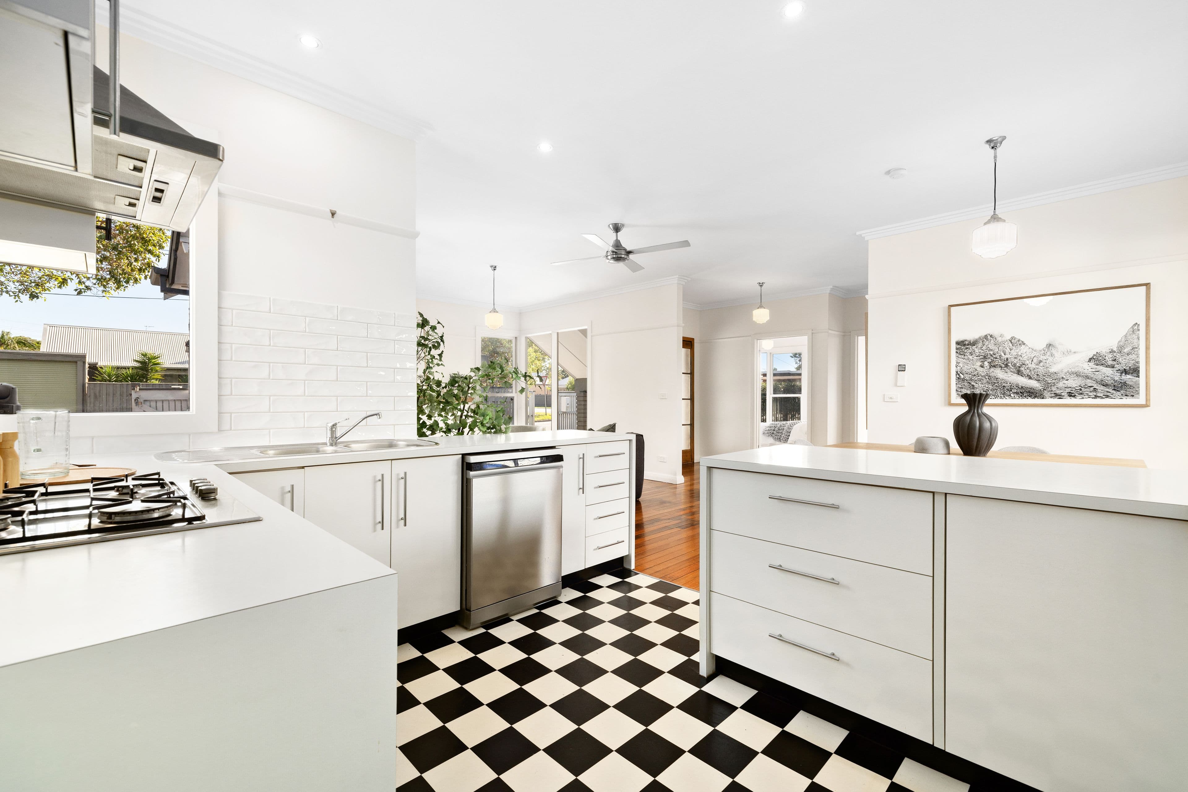 37 Seaford Road, Seaford VIC 3198, Seaford - Thumbnail 8