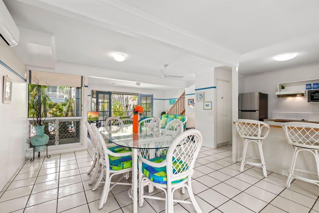 12 Robert Street, Noosaville QLD 4566, Noosaville - Thumbnail 5