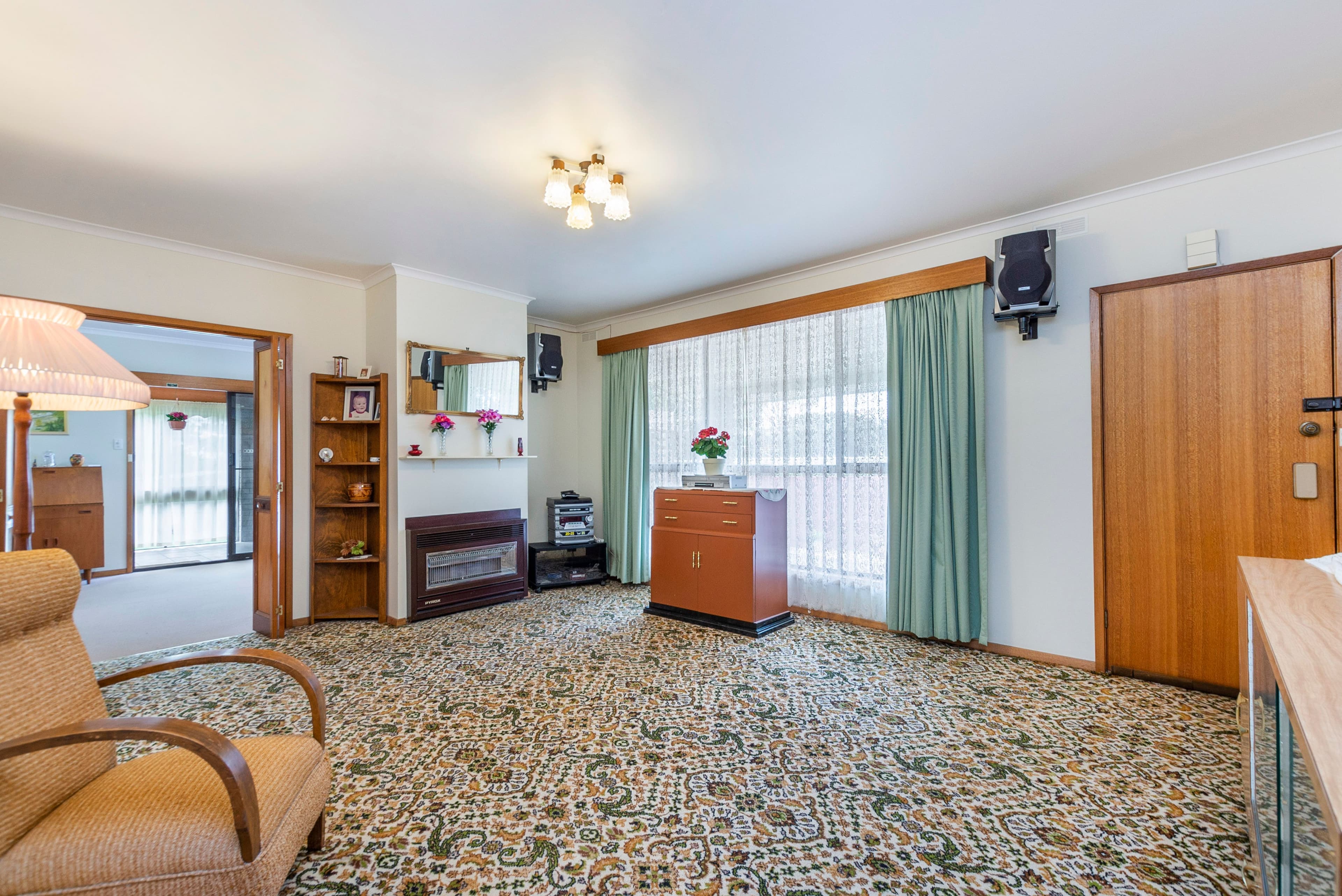16 Thompson Street, Warrnambool VIC 3280, Warrnambool - Thumbnail 2