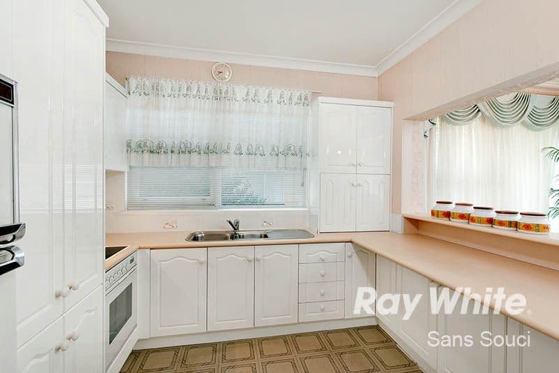 40 Solander Street, Monterey NSW 2217, Monterey - Thumbnail 5