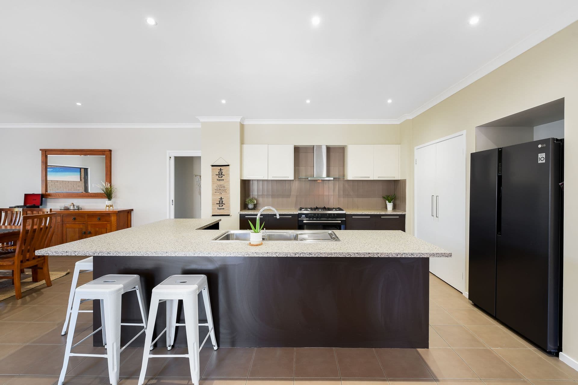 23 Murchison Link, Pakenham VIC 3810, Pakenham - Thumbnail 3