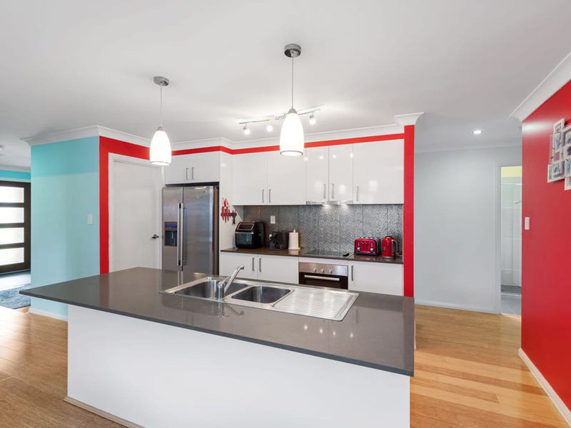15 Elouera Close , Landsborough, Landsborough - Thumbnail 3