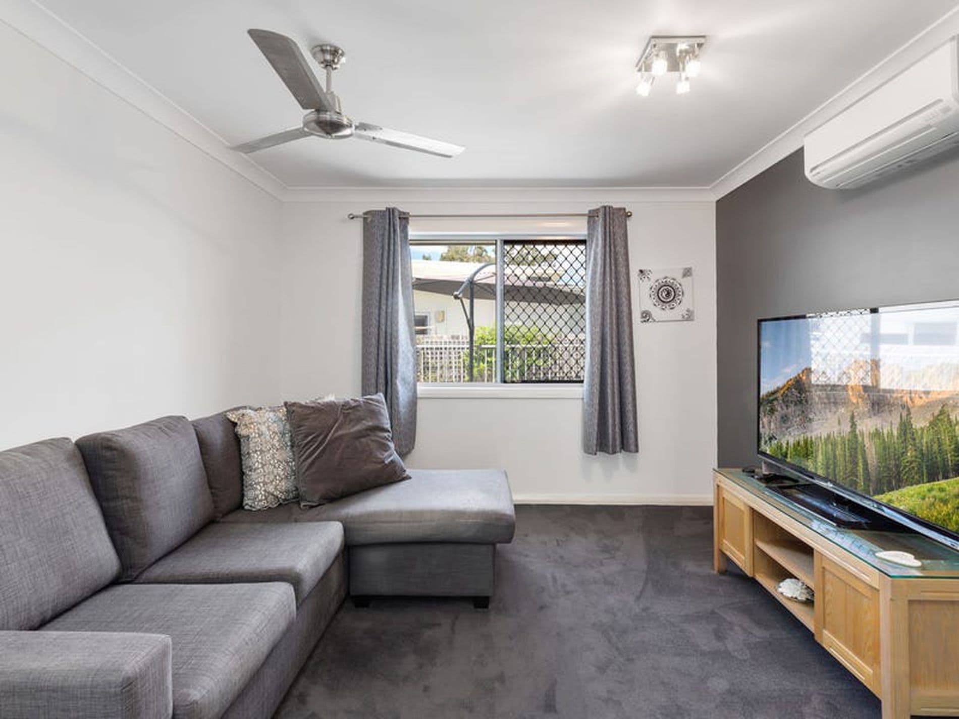 15 Elouera Close , Landsborough, Landsborough - Thumbnail 6