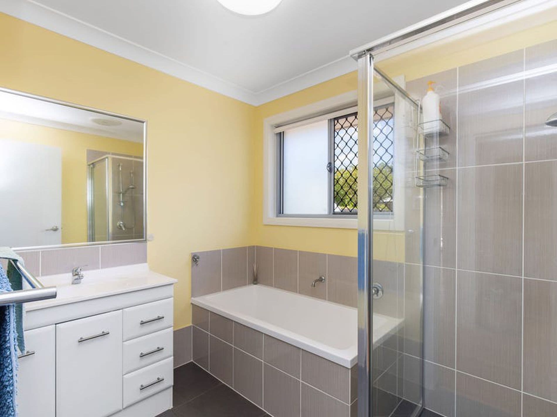 15 Elouera Close , Landsborough, Landsborough - Thumbnail 7