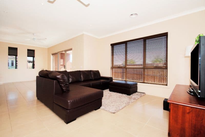 18 Lapis Chase, EPPING VIC 3076, Epping - Thumbnail 3