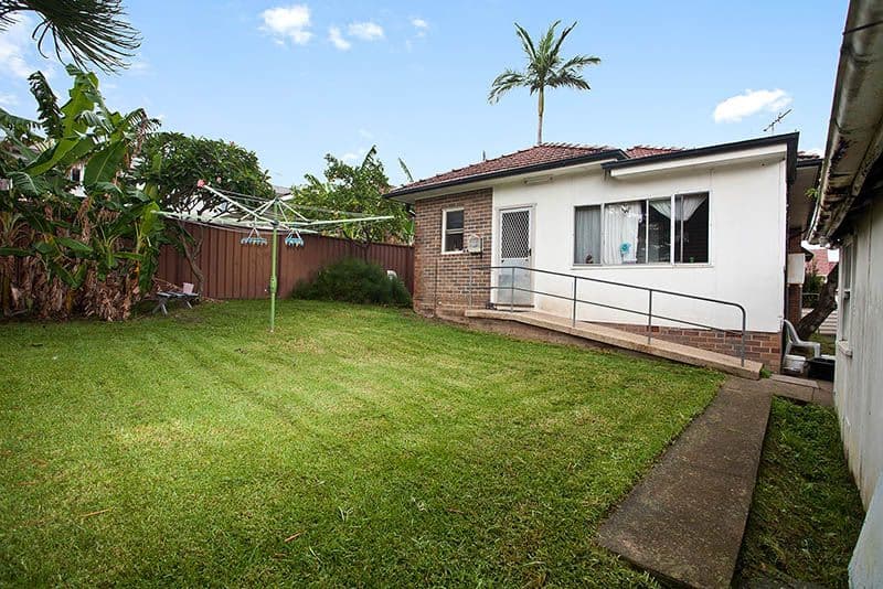 6 St Vincents Road, BEXLEY NSW 2207, Bexley - Thumbnail 2