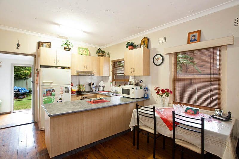6 St Vincents Road, BEXLEY NSW 2207, Bexley - Thumbnail 3