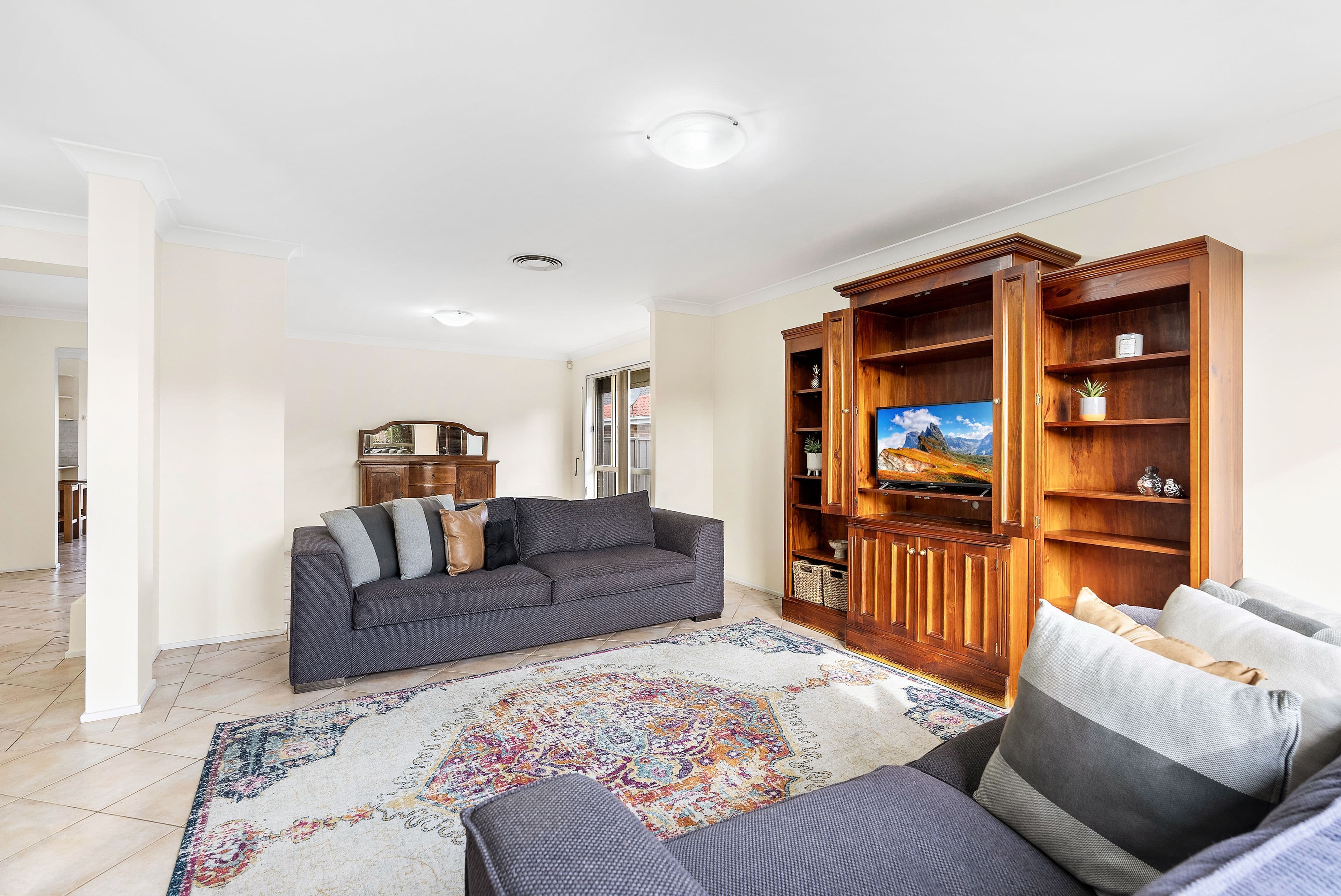 8 Barnwell Place, Cecil Hills NSW 2171, Cecil Hills - Thumbnail 2