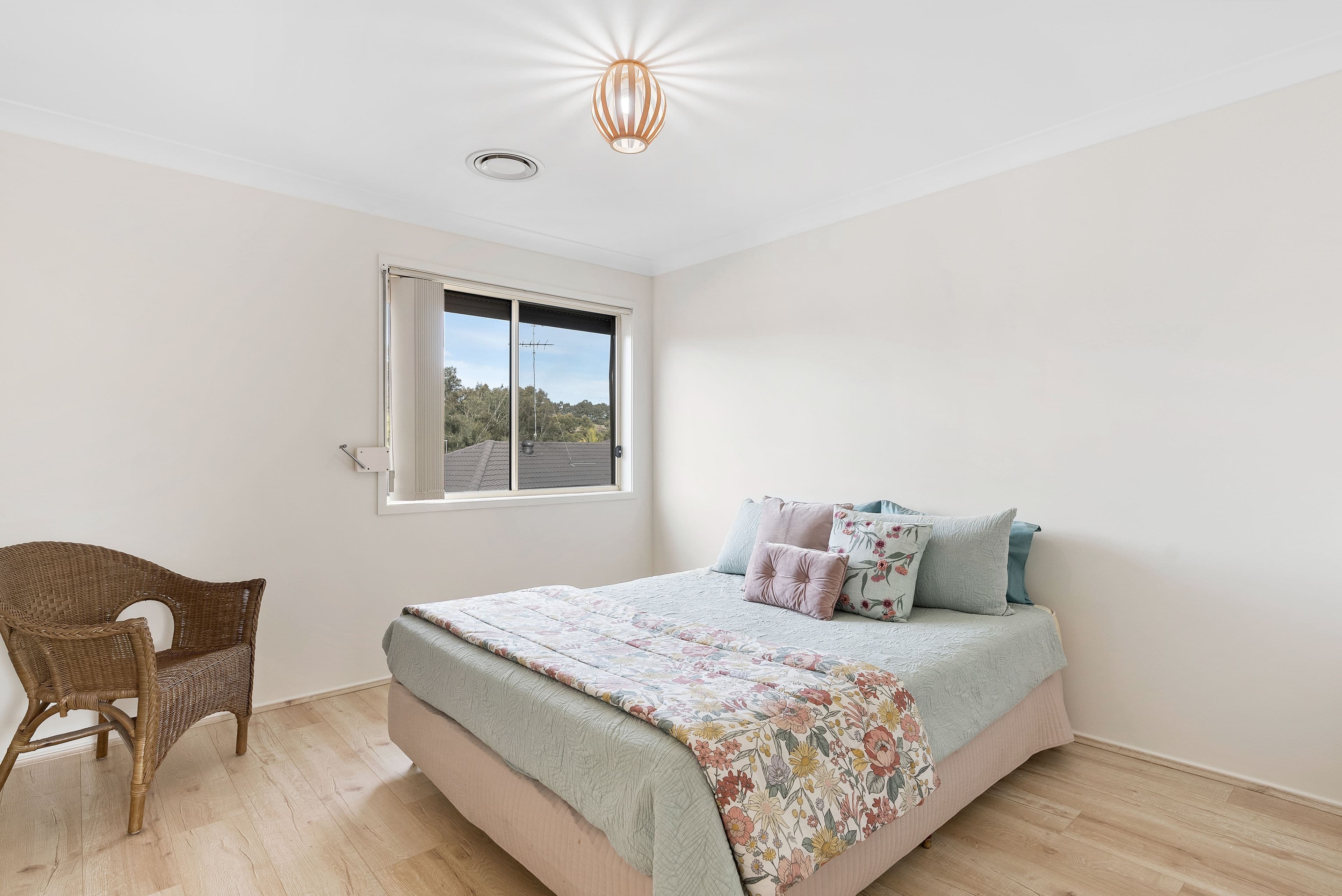 8 Barnwell Place, Cecil Hills NSW 2171, Cecil Hills - Thumbnail 6