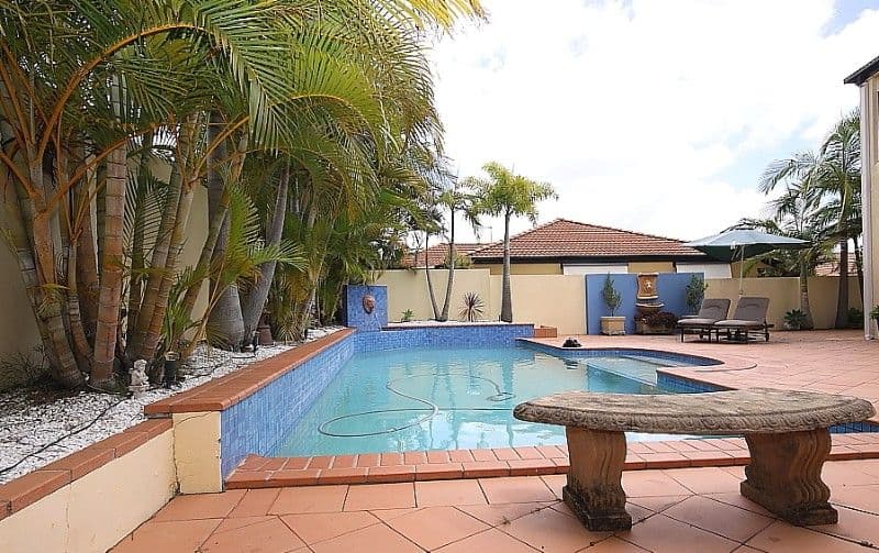 13 Calcetto Place, ARUNDEL QLD 4214, Arundel - Thumbnail 2