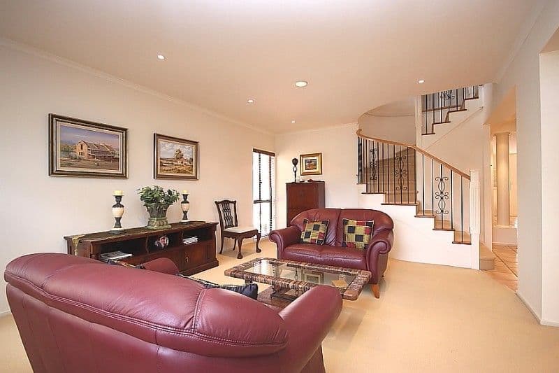 13 Calcetto Place, ARUNDEL QLD 4214, Arundel - Thumbnail 3