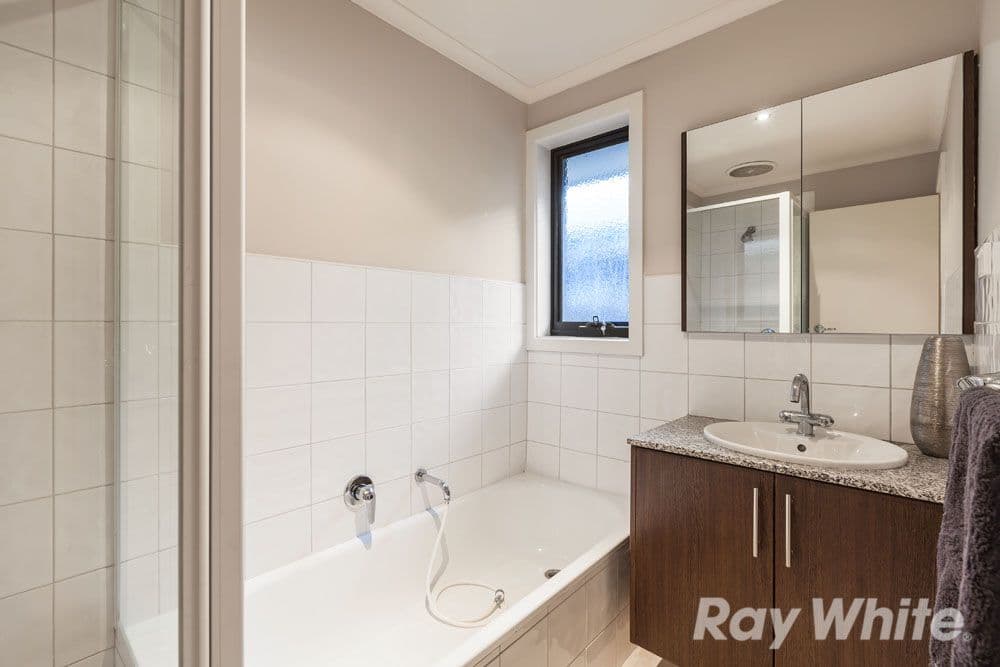 31 Coventry Crescent, Mill Park VIC 3082, Mill Park - Thumbnail 7