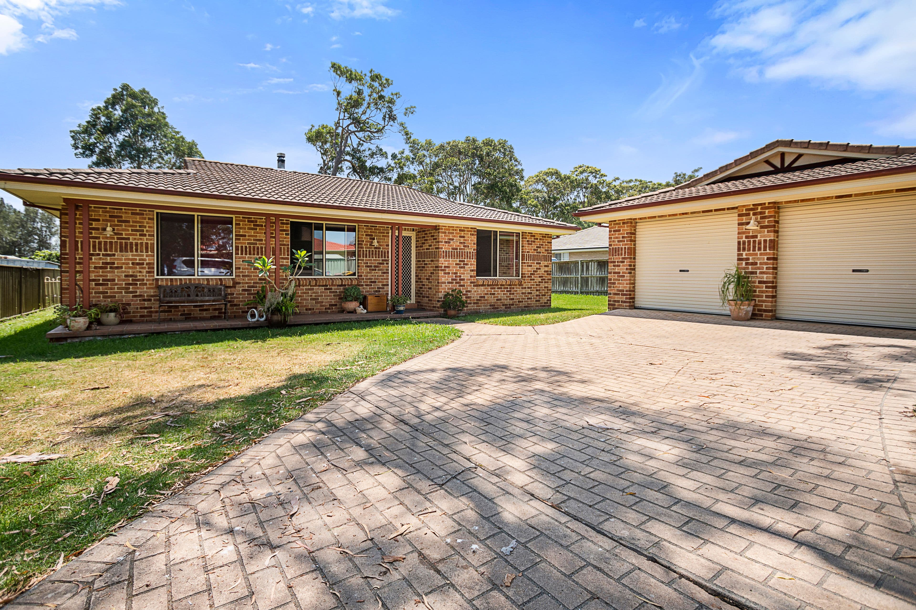 13 Robinia Way, Worrigee - Image 1