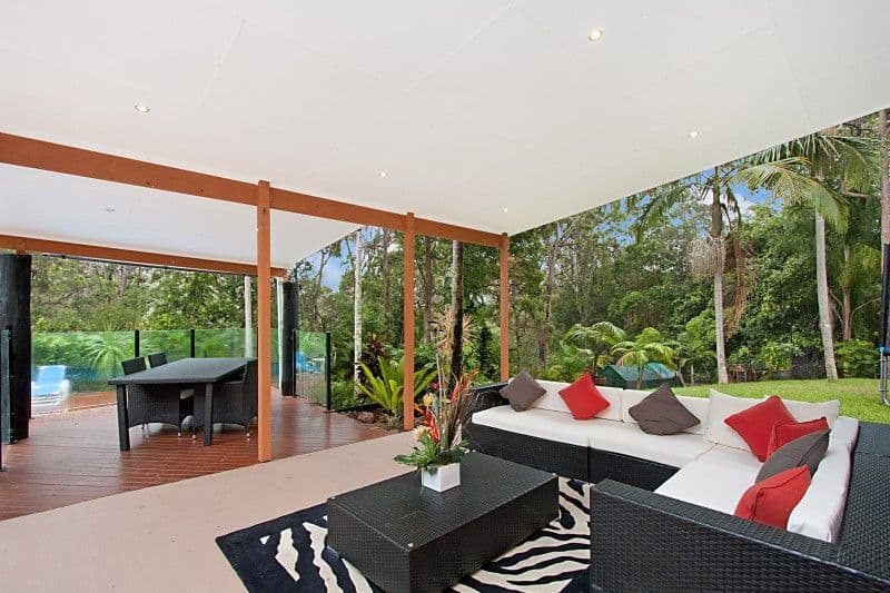 8 Karragata Court, TALLEBUDGERA QLD 4228, Tallebudgera - Thumbnail 2