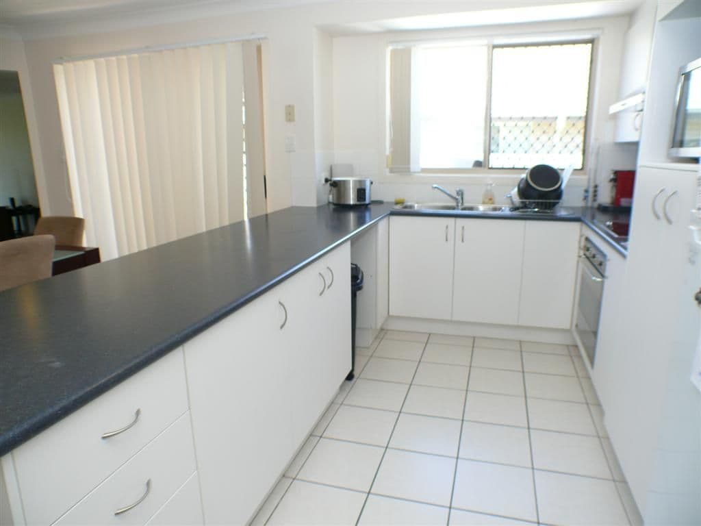 12 Lake Manchester Drive, LOGAN RESERVE QLD 4133, Logan Reserve - Thumbnail 5