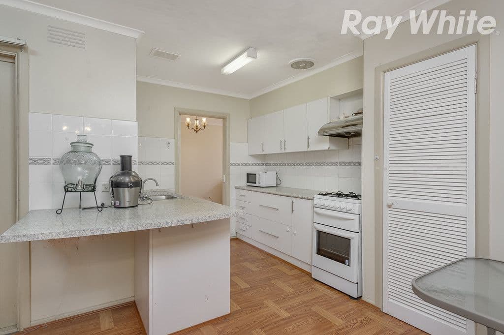 6 Cambridge Way, Bundoora VIC 3083, Bundoora - Thumbnail 6