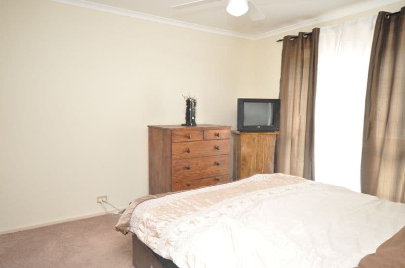 12 Sharrad Court, ANDREWS FARM SA 5114, Andrews Farm - Thumbnail 7