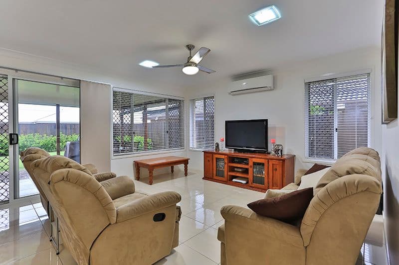 7 Graves Drive, KEARNEYS SPRING QLD 4350, Kearneys Spring - Thumbnail 6