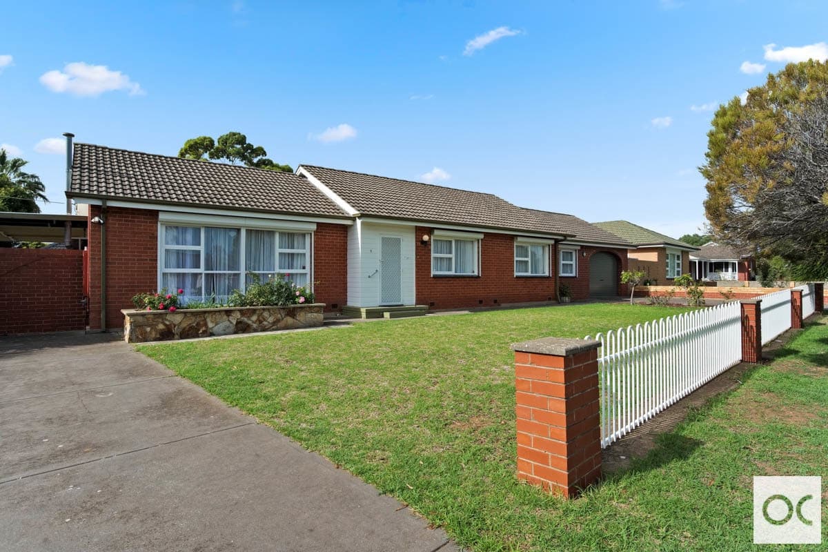 1 Elizabeth Road, Christie Downs - Thumbnail 2