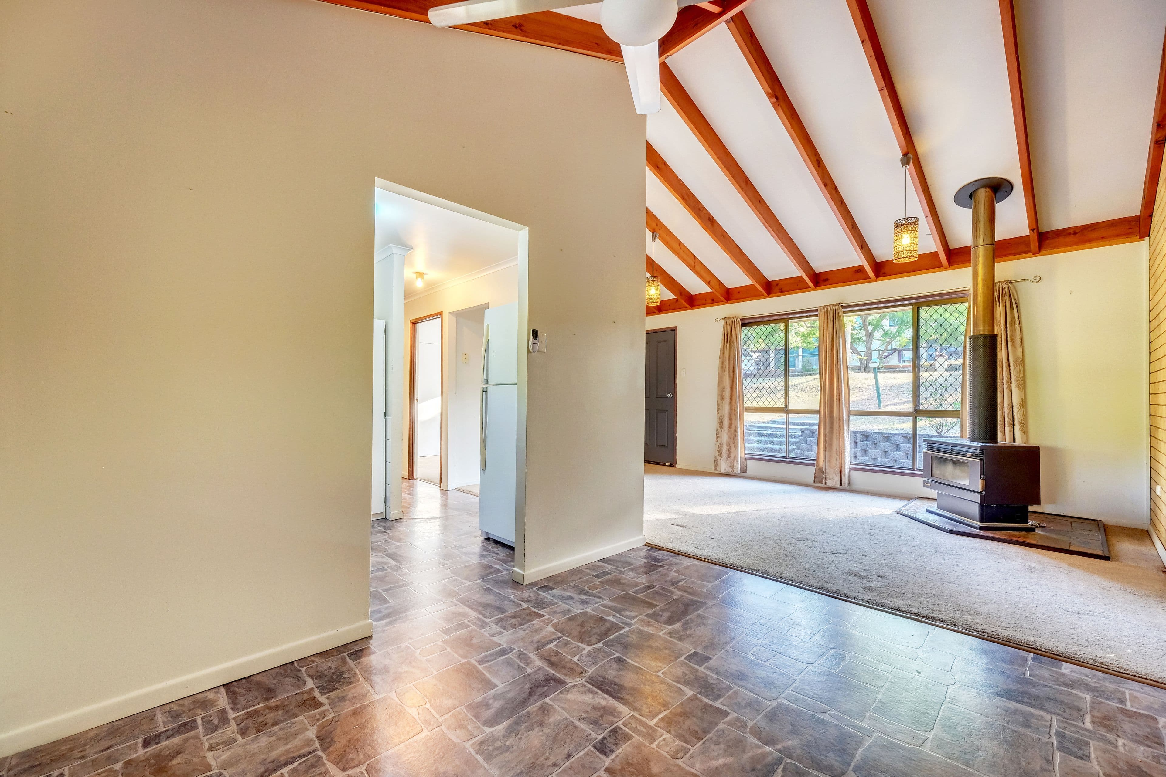 10 Wilkie Avenue, Redbank Plains QLD 4301, Redbank Plains - Thumbnail 6
