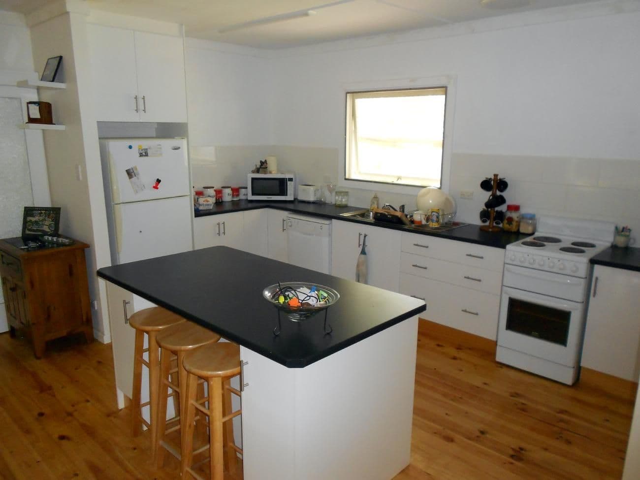 10 Eveline Street, Bordertown SA 5268, Bordertown - Thumbnail 2