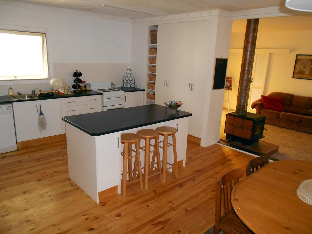 10 Eveline Street, Bordertown SA 5268, Bordertown - Thumbnail 3