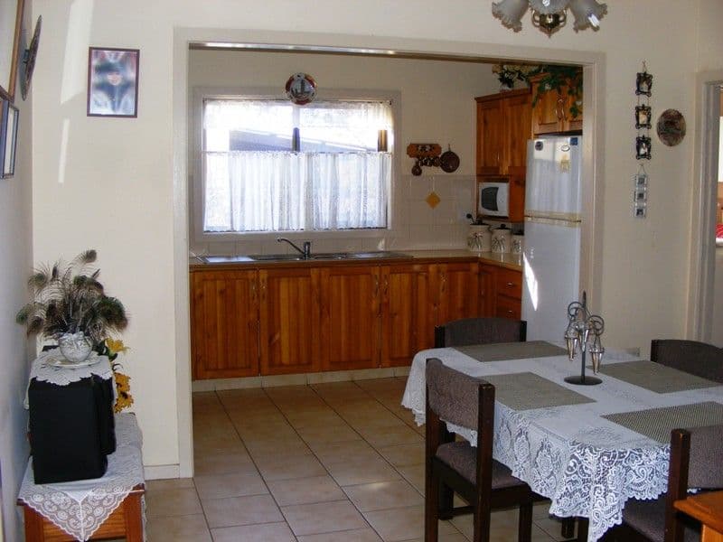 63 Weringa Avenue, LAKE HEIGHTS NSW 2502, Lake Heights - Thumbnail 4