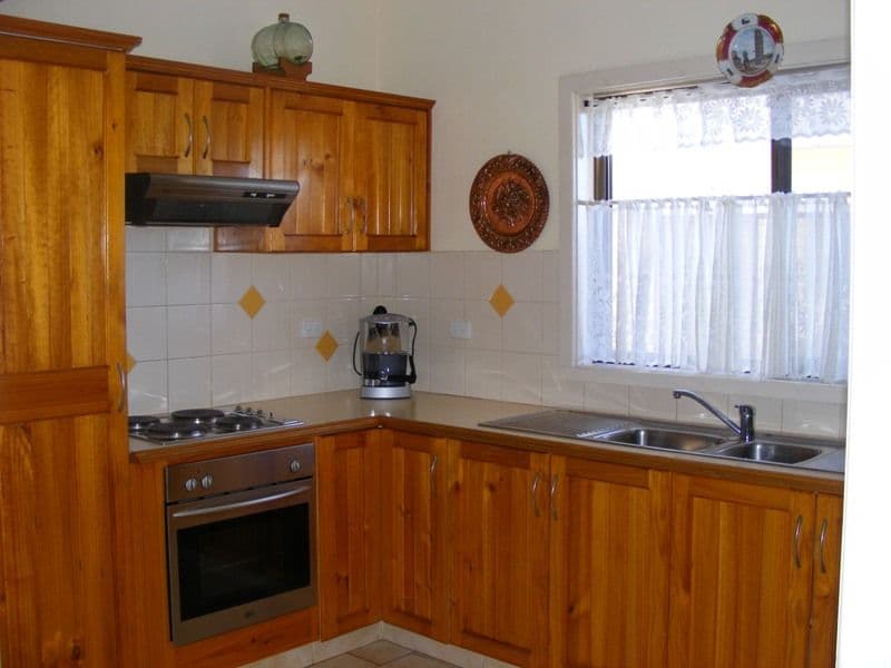 63 Weringa Avenue, LAKE HEIGHTS NSW 2502, Lake Heights - Thumbnail 5