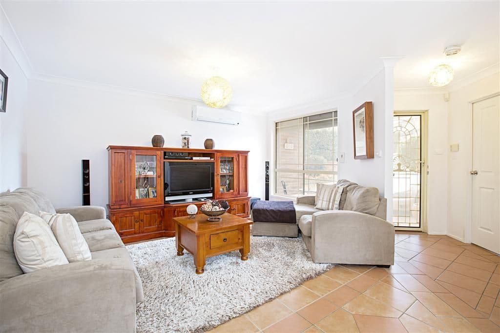7 Baraba Close, GLENMORE PARK NSW 2745, Glenmore Park - Thumbnail 2