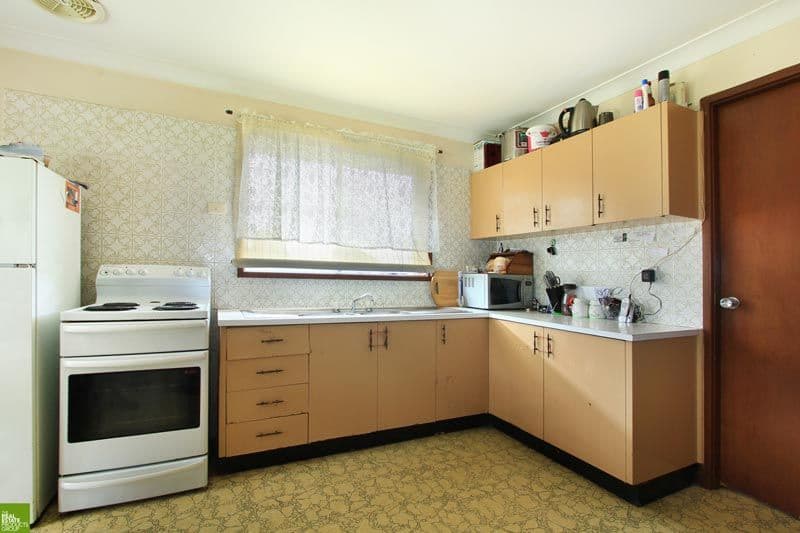 83 Lake Entrance Road, BARRACK HEIGHTS NSW 2528, Barrack Heights - Thumbnail 3