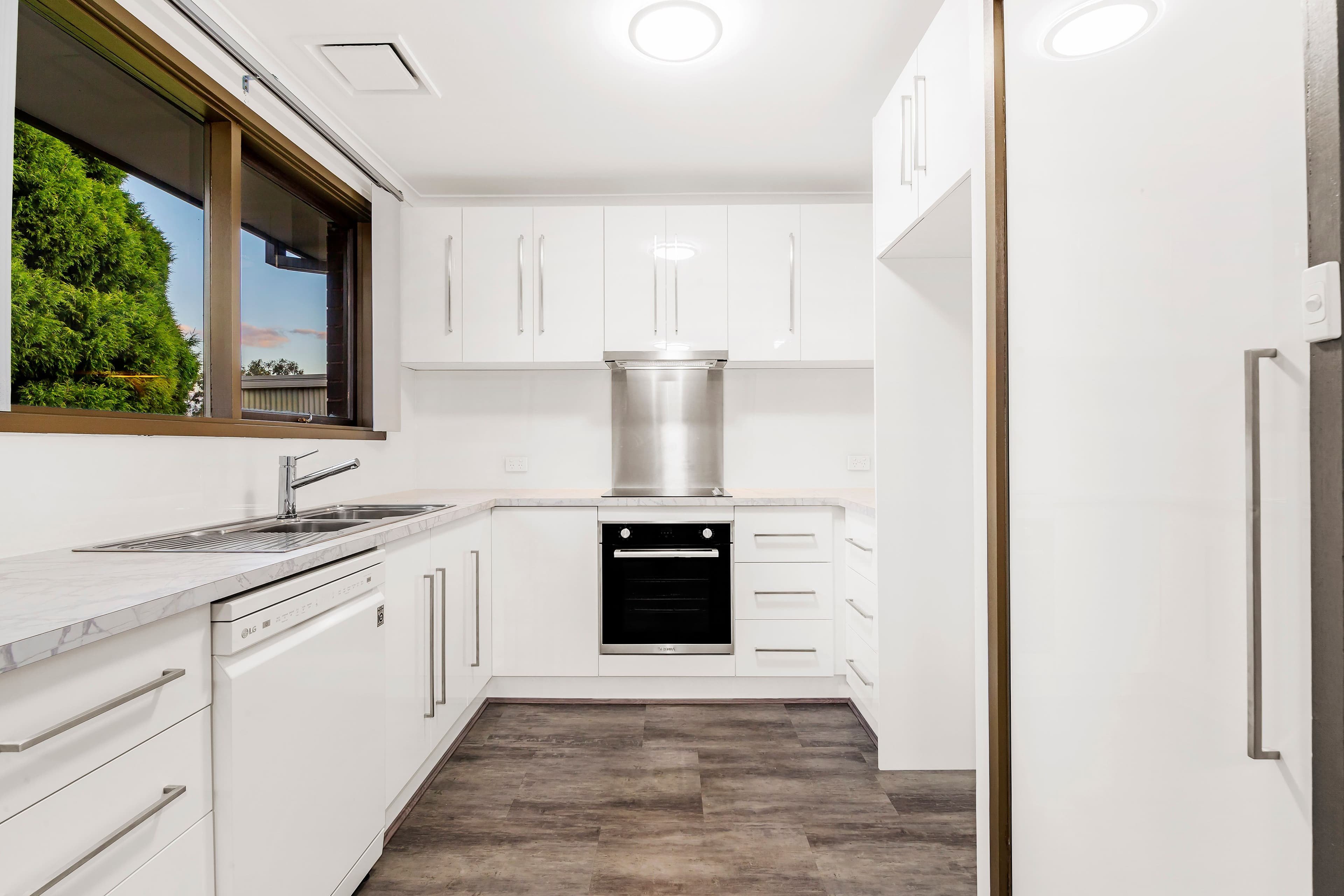 41 Wungan Street, Macleod VIC 3085, Macleod - Thumbnail 2