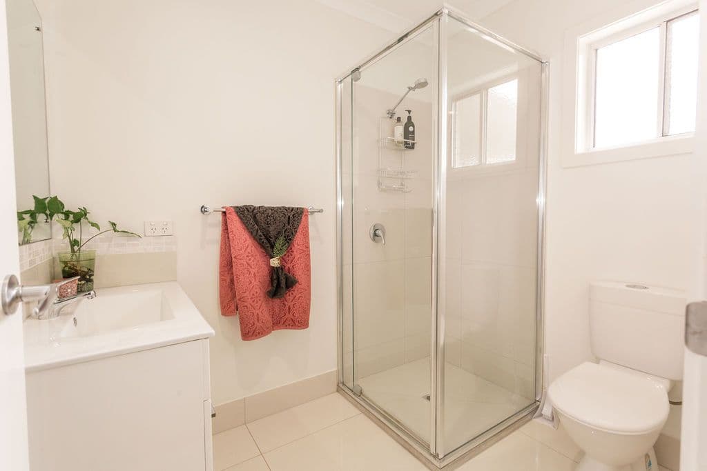 40 Canterbury Road, Emerald QLD 4720, Emerald - Thumbnail 8