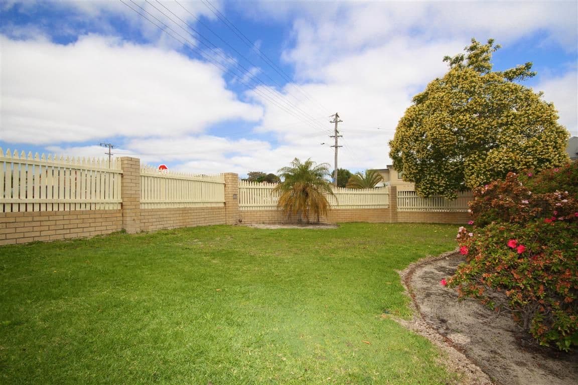 431 Crawford Road, DIANELLA WA 6059, Dianella - Thumbnail 2