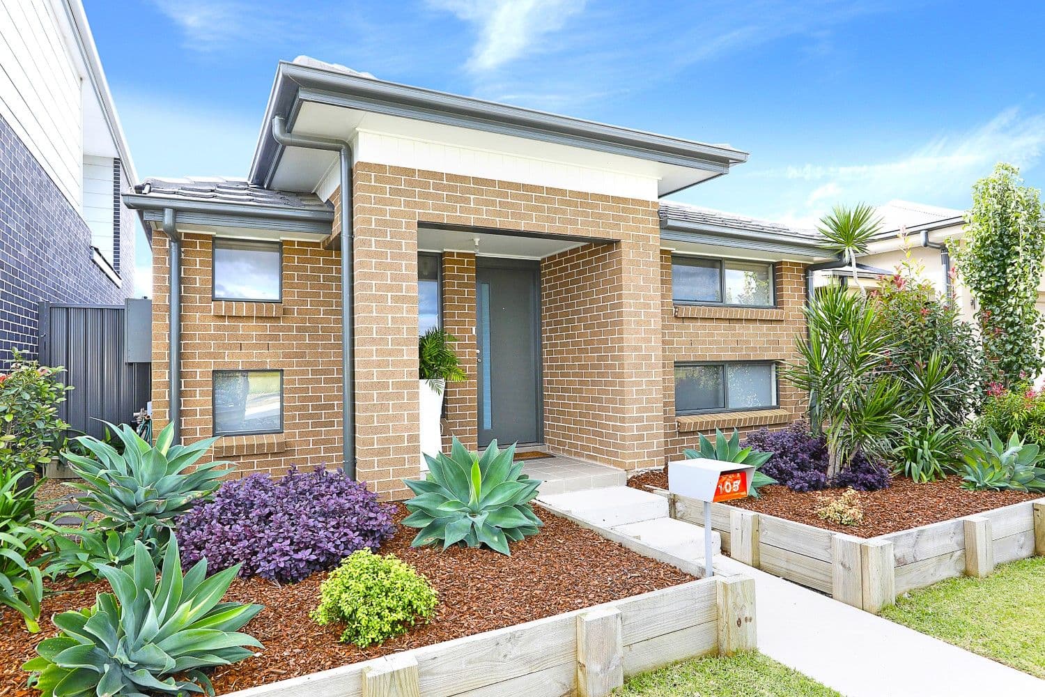 16 Roslyn Court, Dandenong North, Dandenong North - Image 1